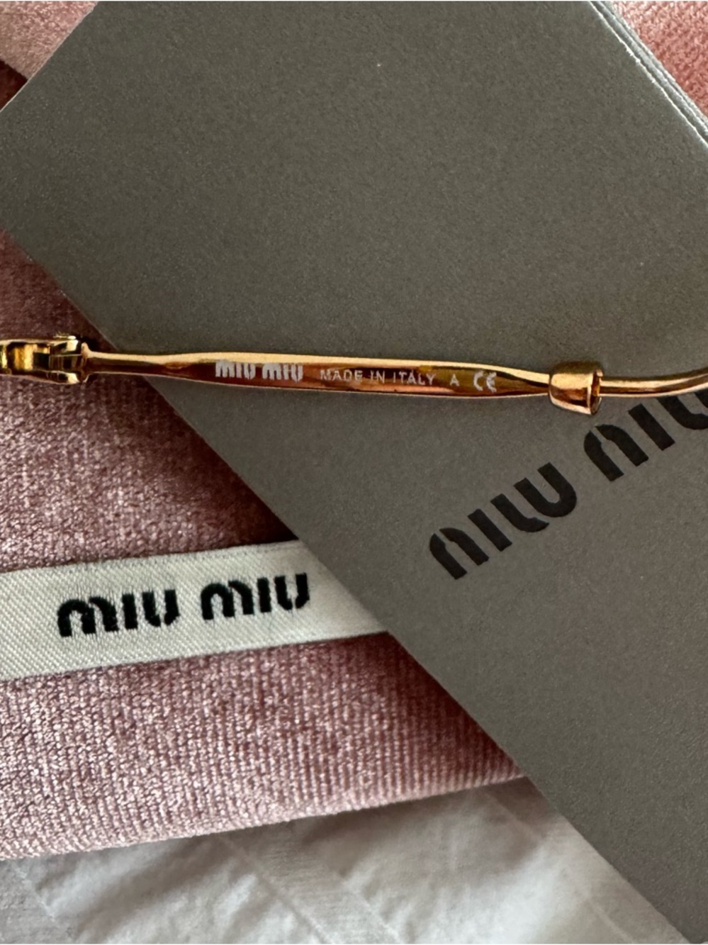 MIU MIU Cat Eye Gold Sunglasses “SCENIQUE” - Picture 5 of 8
